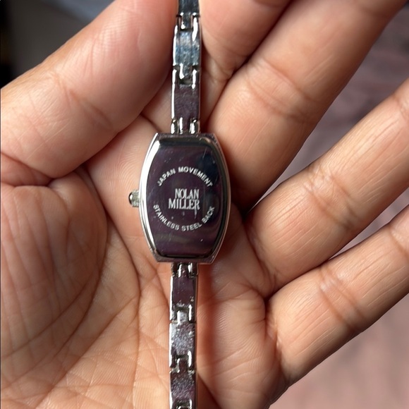 Vintage Nolan Miller Elegant Silver Watch - Picture 3 of 5